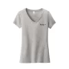 Camiseta Very Importante para mujer de District® con cuello en V y estampado en el lado izquierdo del pecho