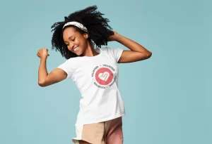 Camiseta ajustada de Fruit of the Loom® para mujer