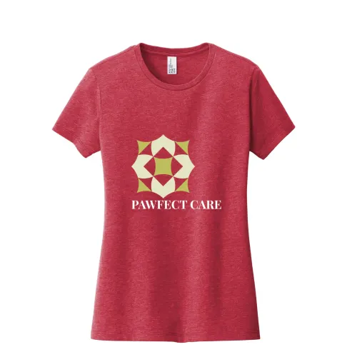 Camiseta Very Importante para mujer de District® con estampado frontal completo